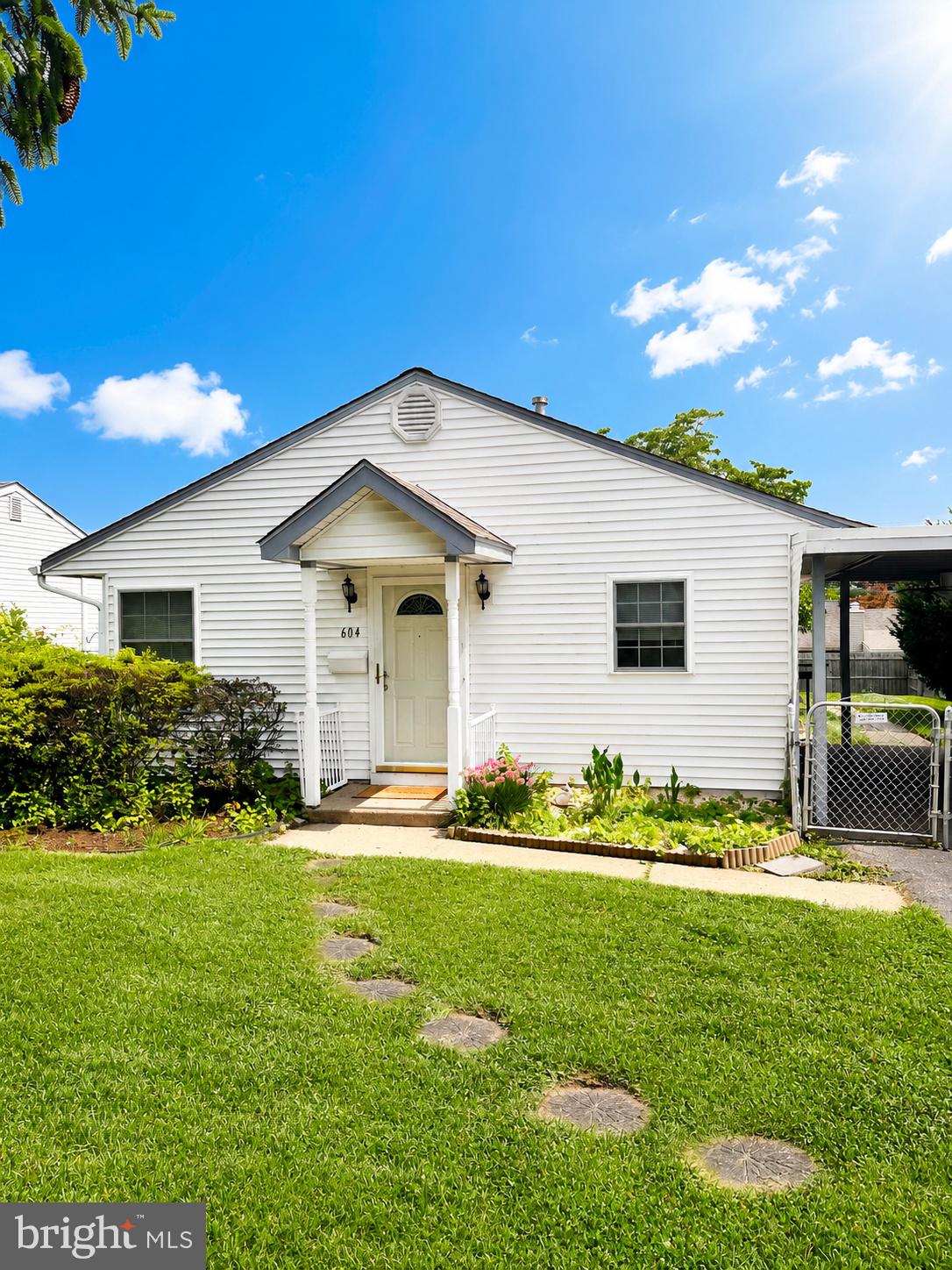 604 Trenton Road Fairless Hills, PA 19030 - Photo 1 of 10