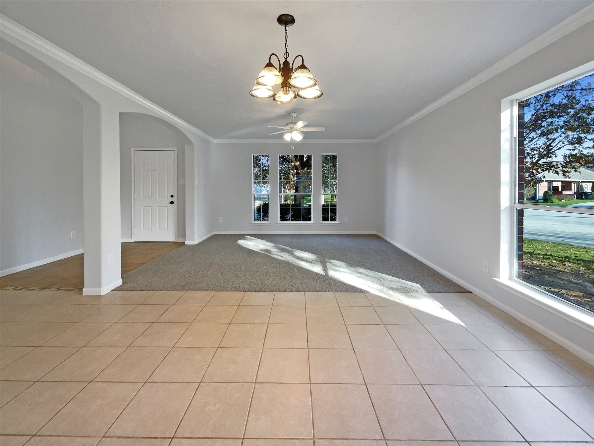 12111 Virline Lane Houston, TX 77067 - Photo 6 of 22 a view of an empty room with a window