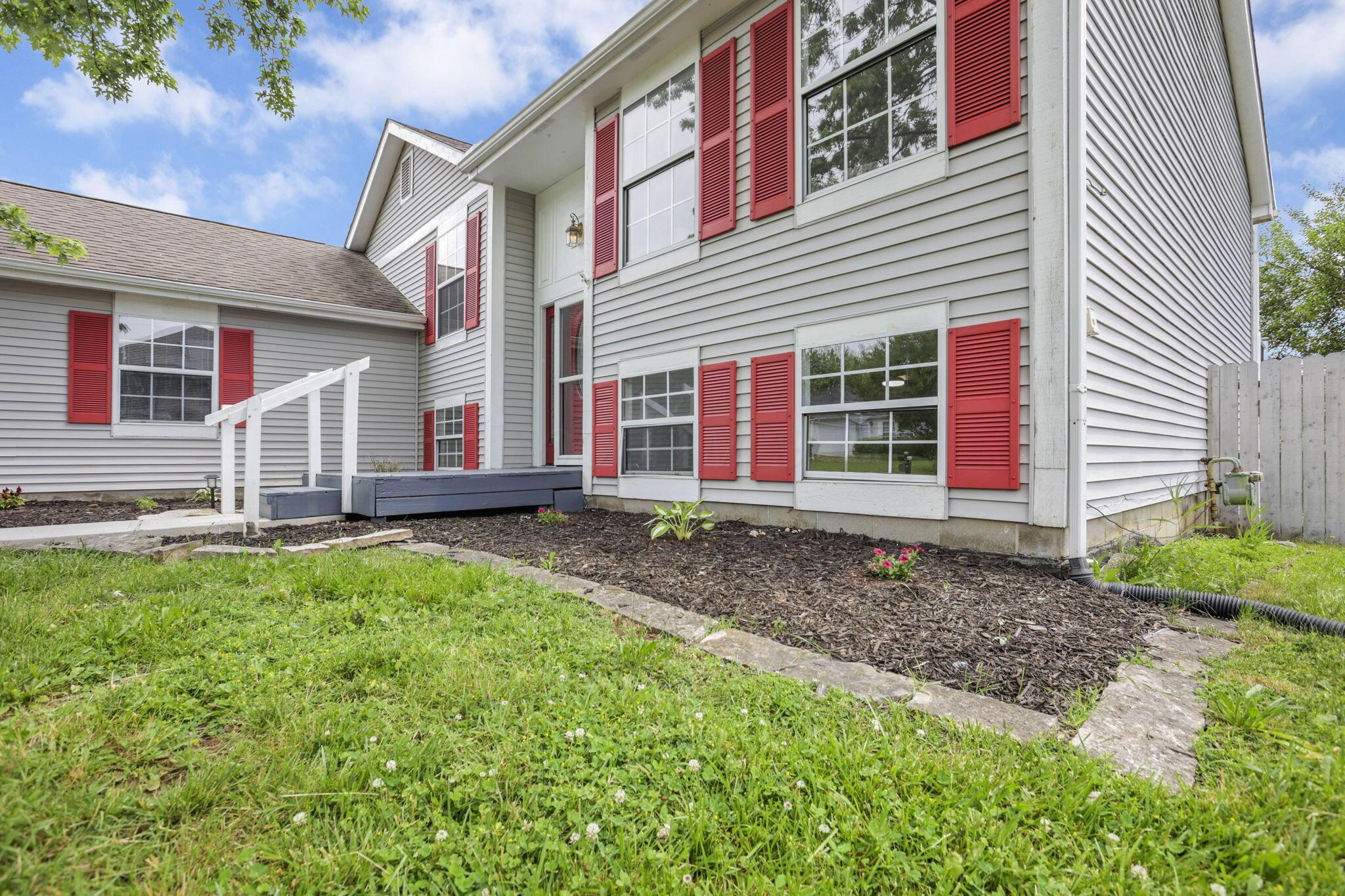 357 Old Ranch Court Galloway, OH 43119 - Photo 5 of 61