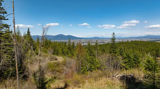 $650,000 | 11817 West Garrett Court, Post Falls, ID 83854