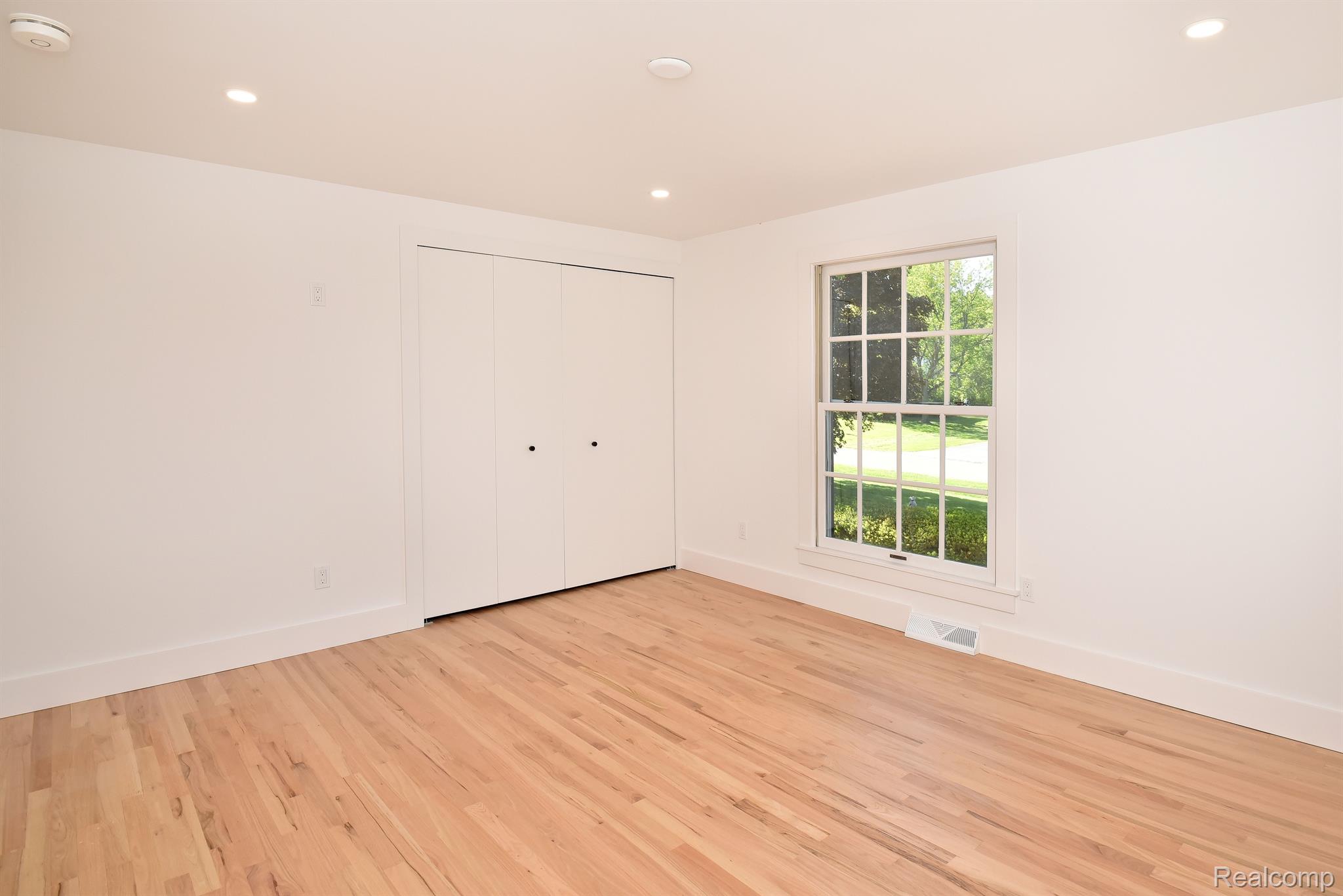 1654 Bracken Road Bloomfield Hills, MI 48302 - Photo 31 of 37 Gallery Image 31