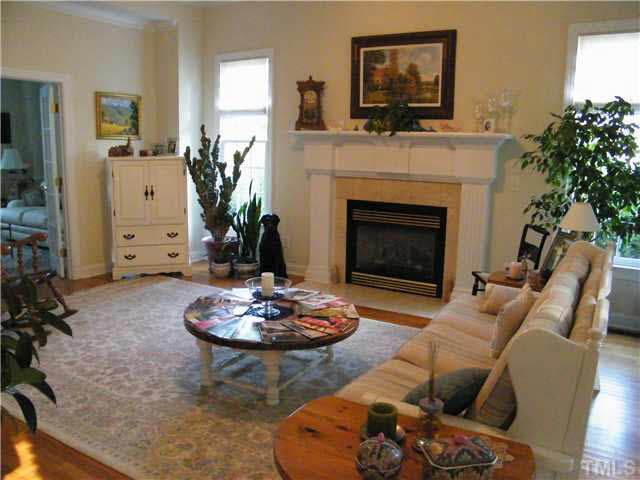 4609 Whitmire Place Raleigh, NC 27612 - Photo 12 of 20 Photo 12