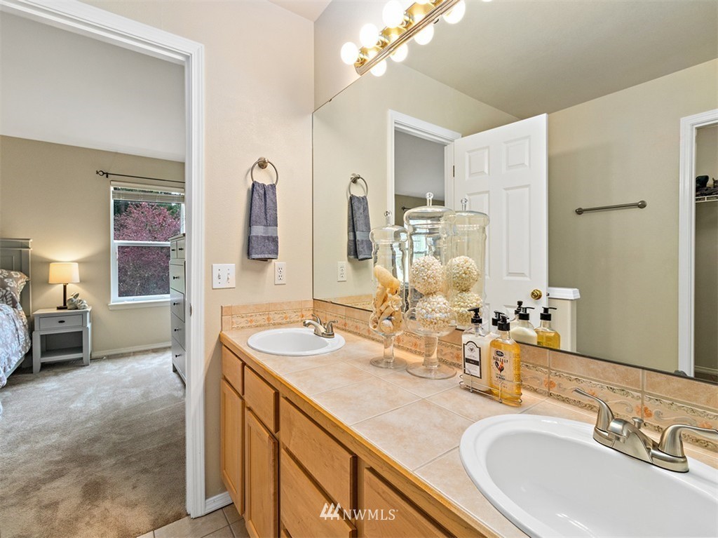 128 170th Place Southeast Bothell, WA 98012 - Photo 11 of 17