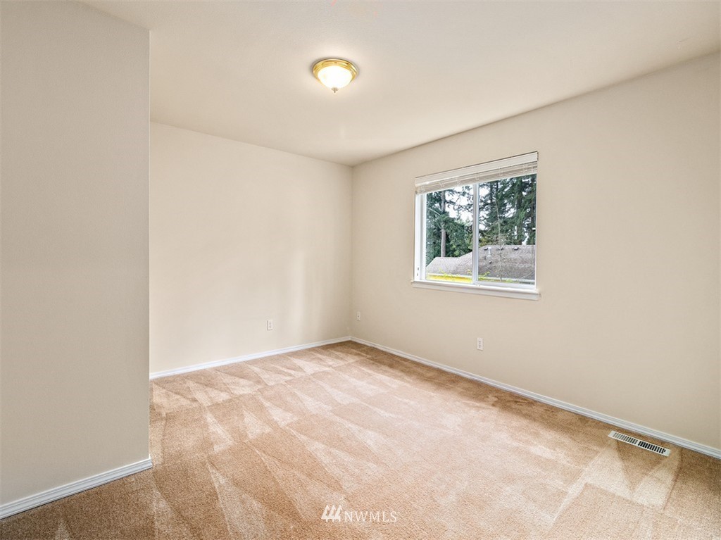 128 170th Place Southeast Bothell, WA 98012 - Photo 12 of 17