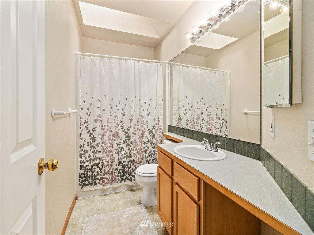 128 170th Place Southeast Bothell, WA 98012 - Photo 13 of 17