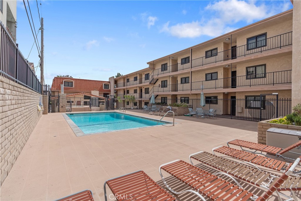 900 Cedar Street, Unit 308 El Segundo, CA 90245 - Photo 24 of 29