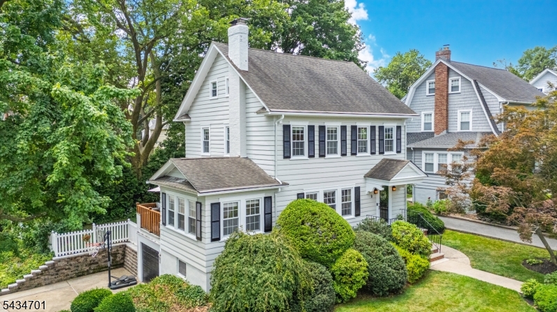 2 Inness Place Glen Ridge, NJ 07028 - Photo 23 of 25