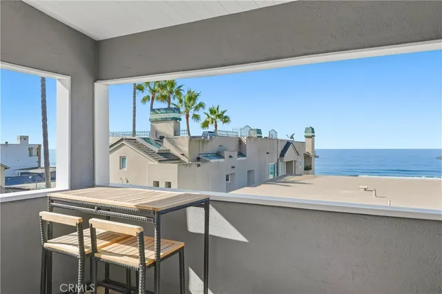 $15,000 | 116 5th Place, Manhattan Beach, CA 90266