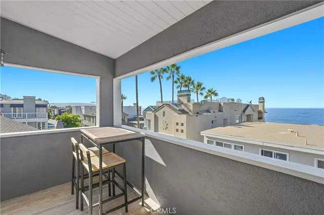 $15,000 | 116 5th Place, Manhattan Beach, CA 90266