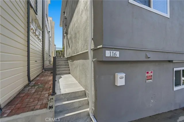 $15,000 | 116 5th Place, Manhattan Beach, CA 90266