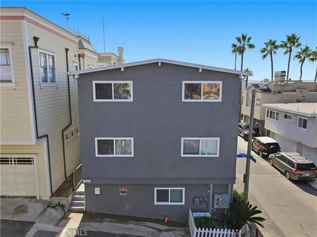 $15,000 | 116 5th Place, Manhattan Beach, CA 90266