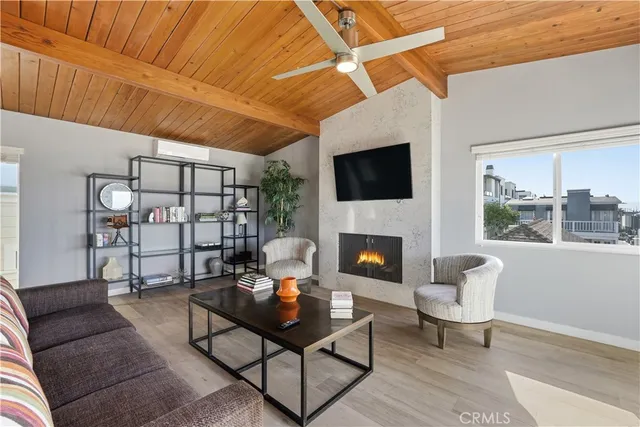 $15,000 | 116 5th Place, Manhattan Beach, CA 90266