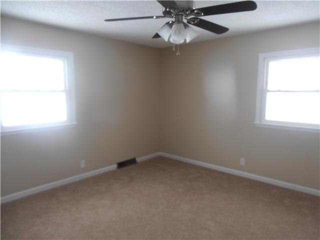 1140 Eastover Road Lebanon, TN 37090 - Photo 9 of 13 Gallery Image 9