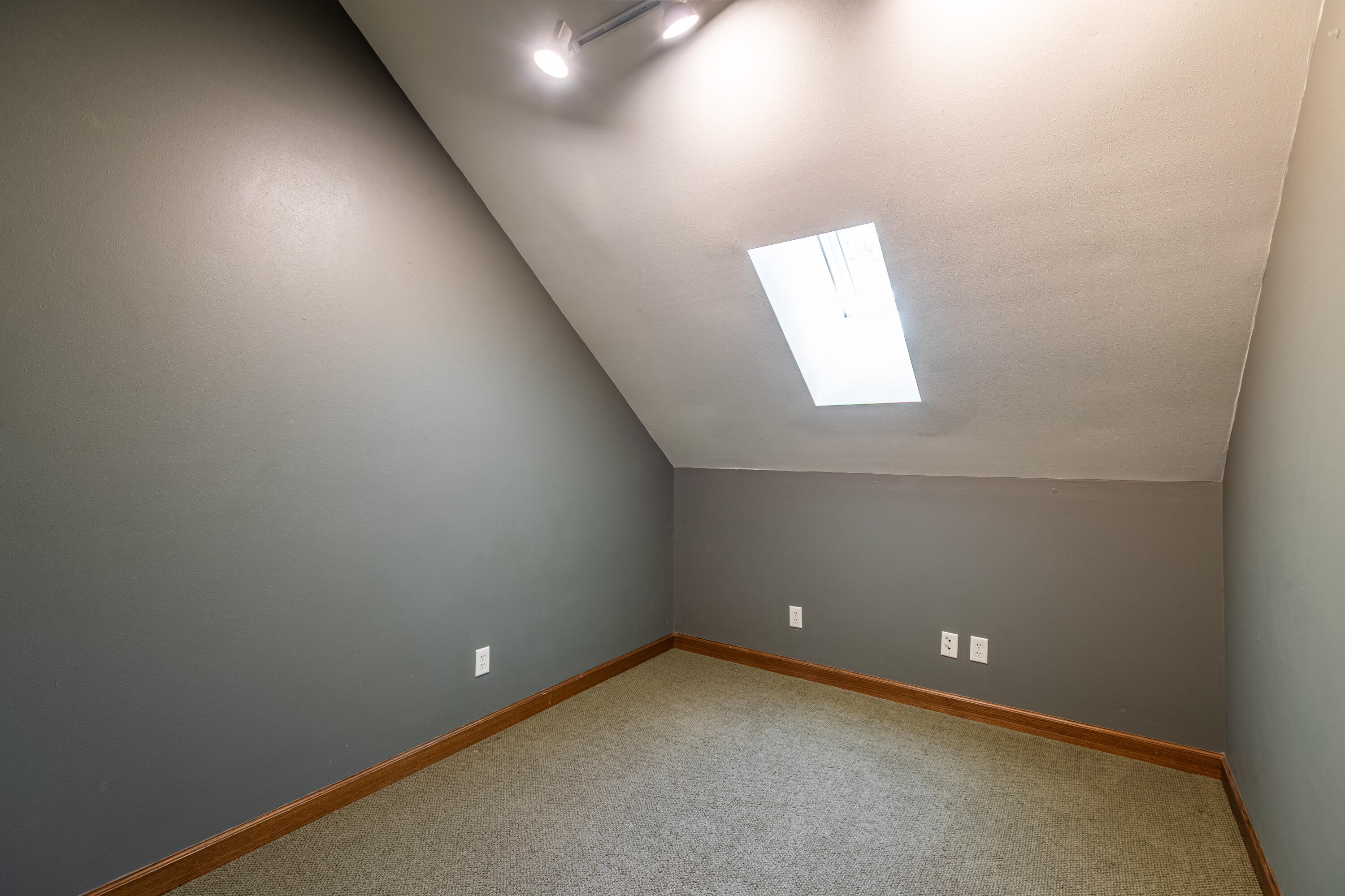 N6587 McCurdy Road Holmen, WI 54636 - Photo 29 of 34 Office/Bonus room
