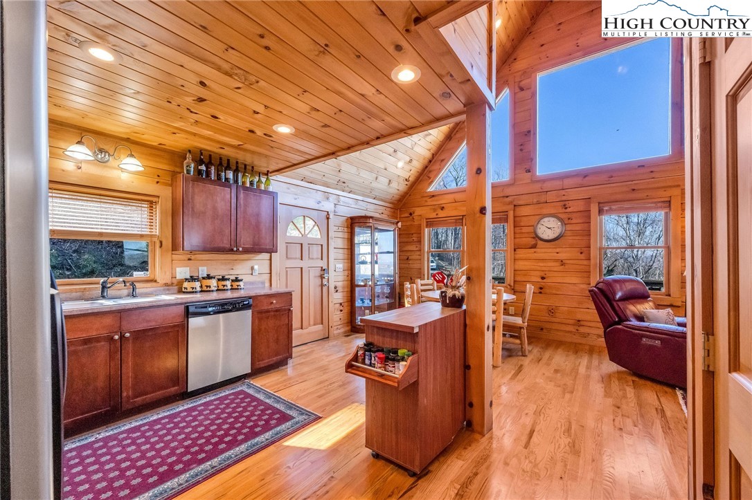 455 Round Knob Ridge Road West Jefferson, NC 28694 - Photo 18 of 46