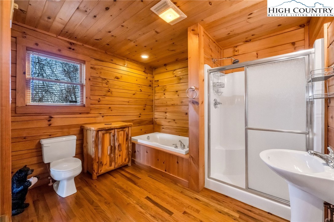 455 Round Knob Ridge Road West Jefferson, NC 28694 - Photo 26 of 46