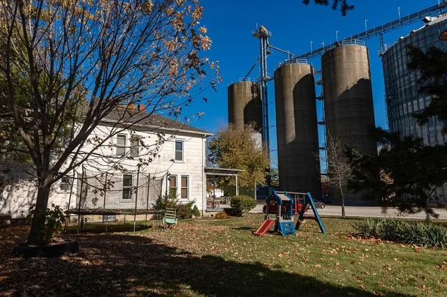 $99,000 | 30 Plum Street, Saunemin, IL 61769