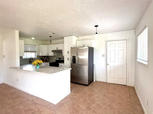 $1,790 | 9350 Guywood Street, Houston, TX 77040