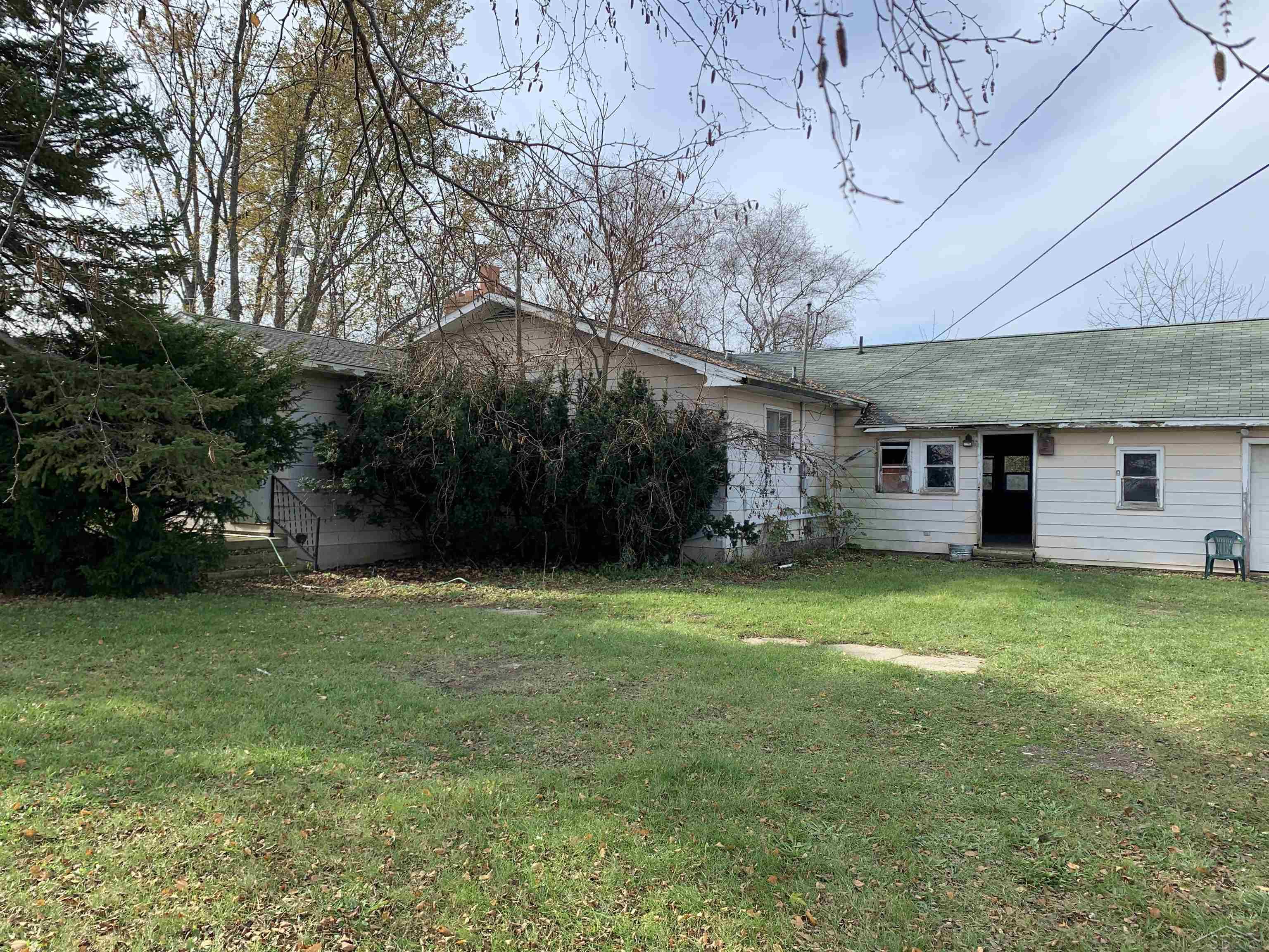 7214 Cole Road Saginaw, MI 48601 - Photo 2 of 3 Gallery Image 2