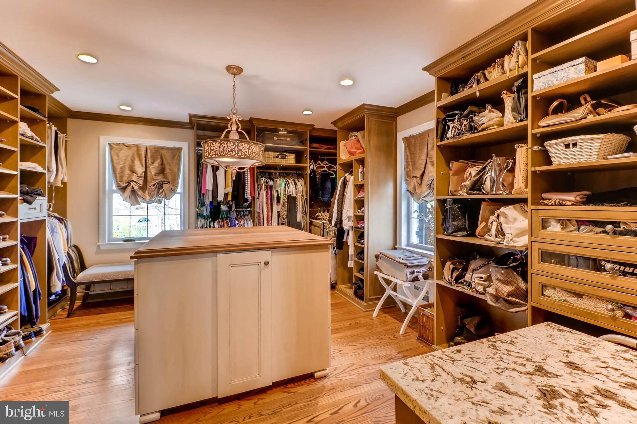 1314 Dulaney Valley Road Towson, MD 21286 - Photo 18 of 30 Master walk In Closet