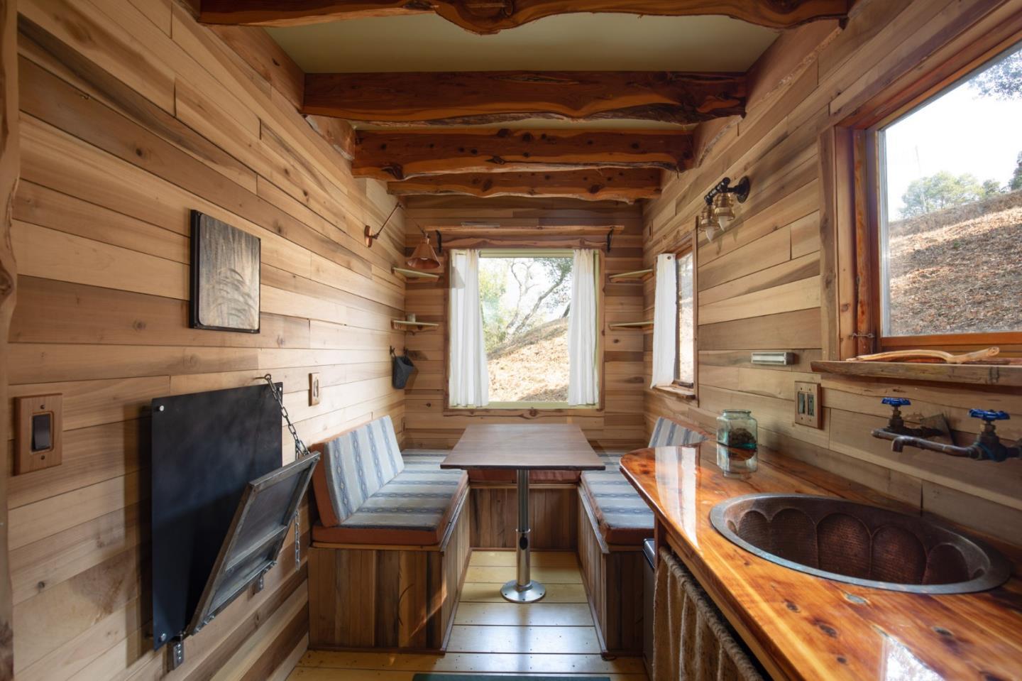 46199 Clear Ridge Road Big Sur, CA 93920 - Photo 10 of 22 Gallery Image 10