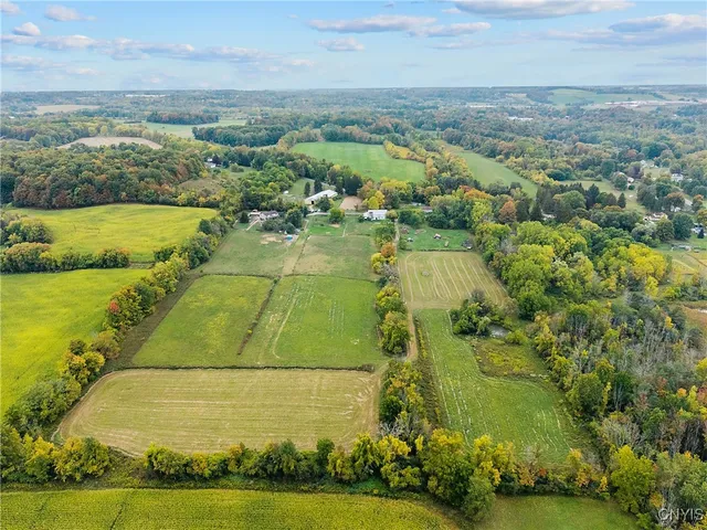 $599,900 | 693 Masters Road, Elbridge, NY 13060