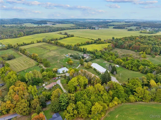 $599,900 | 693 Masters Road, Elbridge, NY 13060