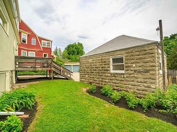 19 Upland Road Watertown, MA 02472 - Photo 22 of 26 Gallery Image 22