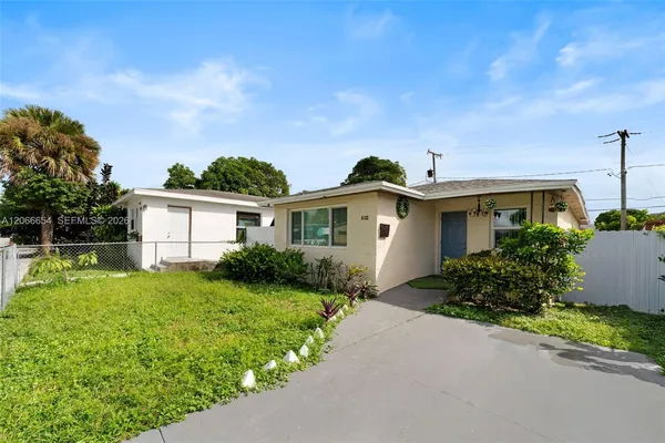 $2,750 | 1032 18th Street, West Palm Beach, FL 33407