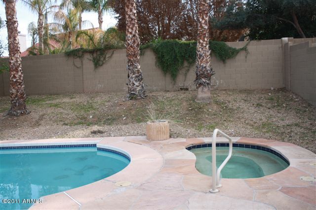 1837 East Redfield Road Phoenix, AZ 85022 - Photo 14 of 14 Spa