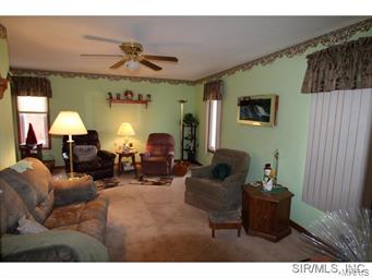 1260 Blackjack Road Troy, IL 62294 - Photo 3 of 35