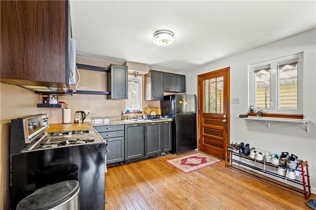 787 Becks Run Road Pittsburgh, PA 15210 - Photo 8 of 25 Gallery Image 8