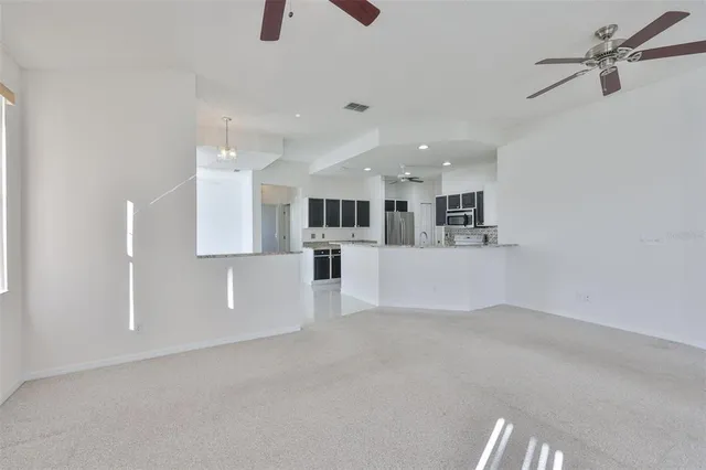 $190,000 | 2323 Nantucket Drive, Unit 40, Sun City Center, FL 33573