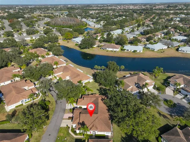 $190,000 | 2323 Nantucket Drive, Unit 40, Sun City Center, FL 33573