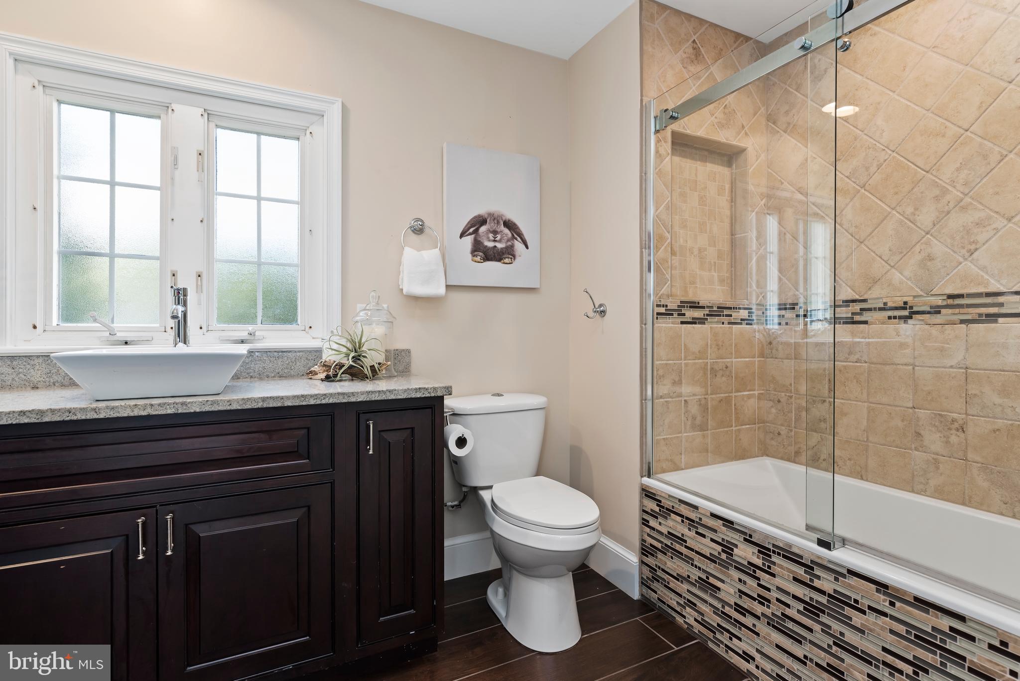 710 Fishburn Road Hershey, PA 17033 - Photo 41 of 49 Multi-head Tile Tub/Shower Combo