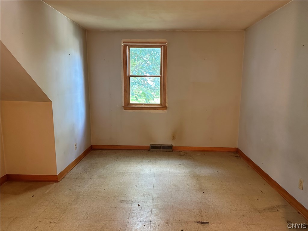 413 Fremont Road Manlius, NY 13057 - Photo 21 of 29