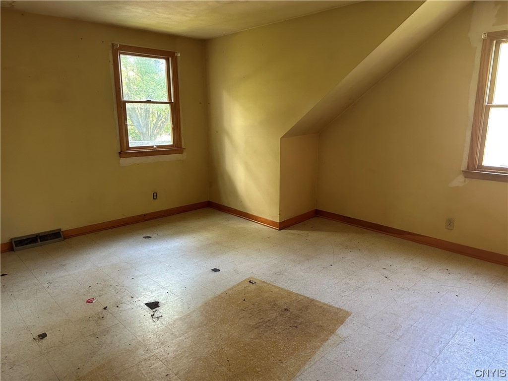 413 Fremont Road Manlius, NY 13057 - Photo 24 of 29