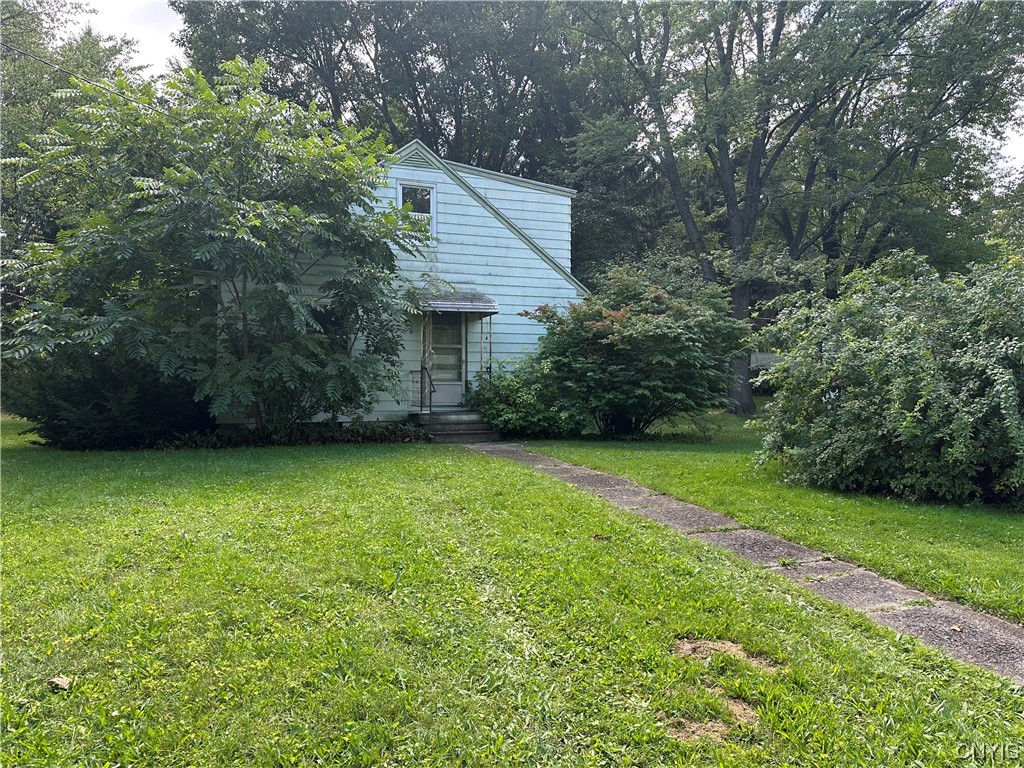 413 Fremont Road Manlius, NY 13057 - Photo 3 of 29