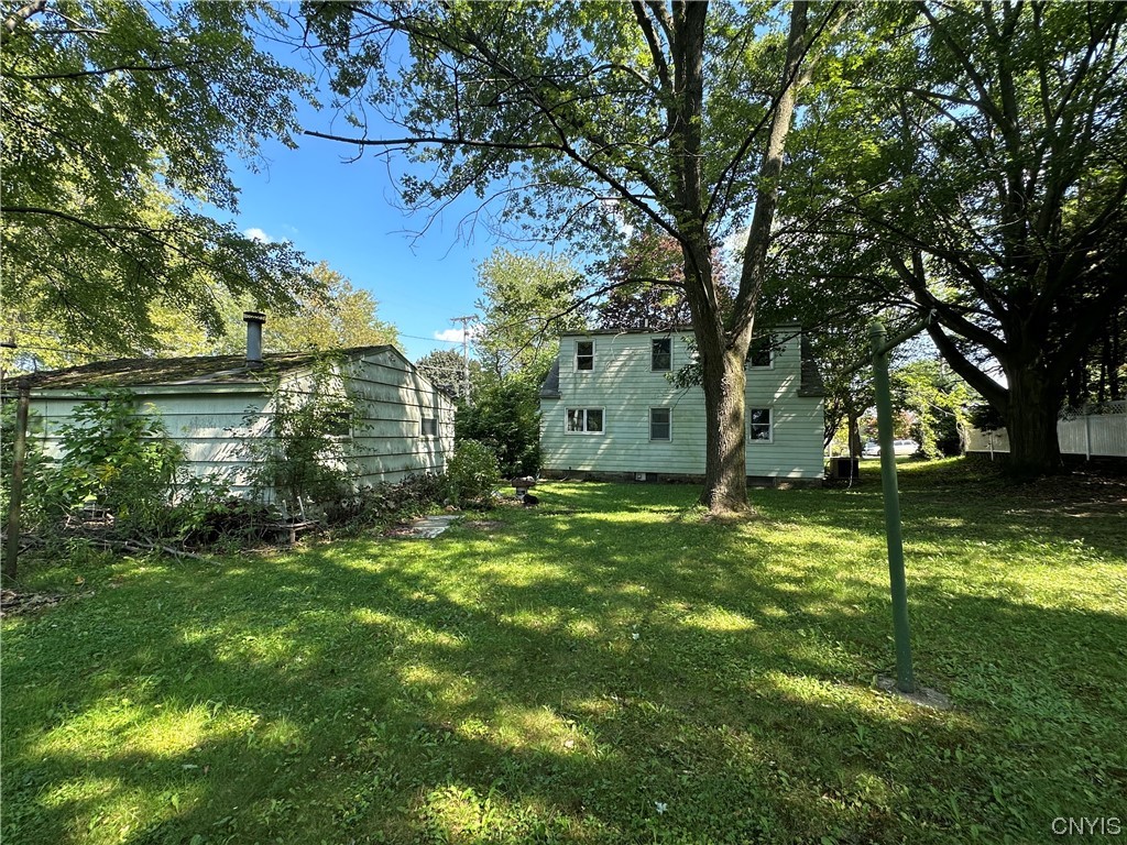 413 Fremont Road Manlius, NY 13057 - Photo 6 of 29