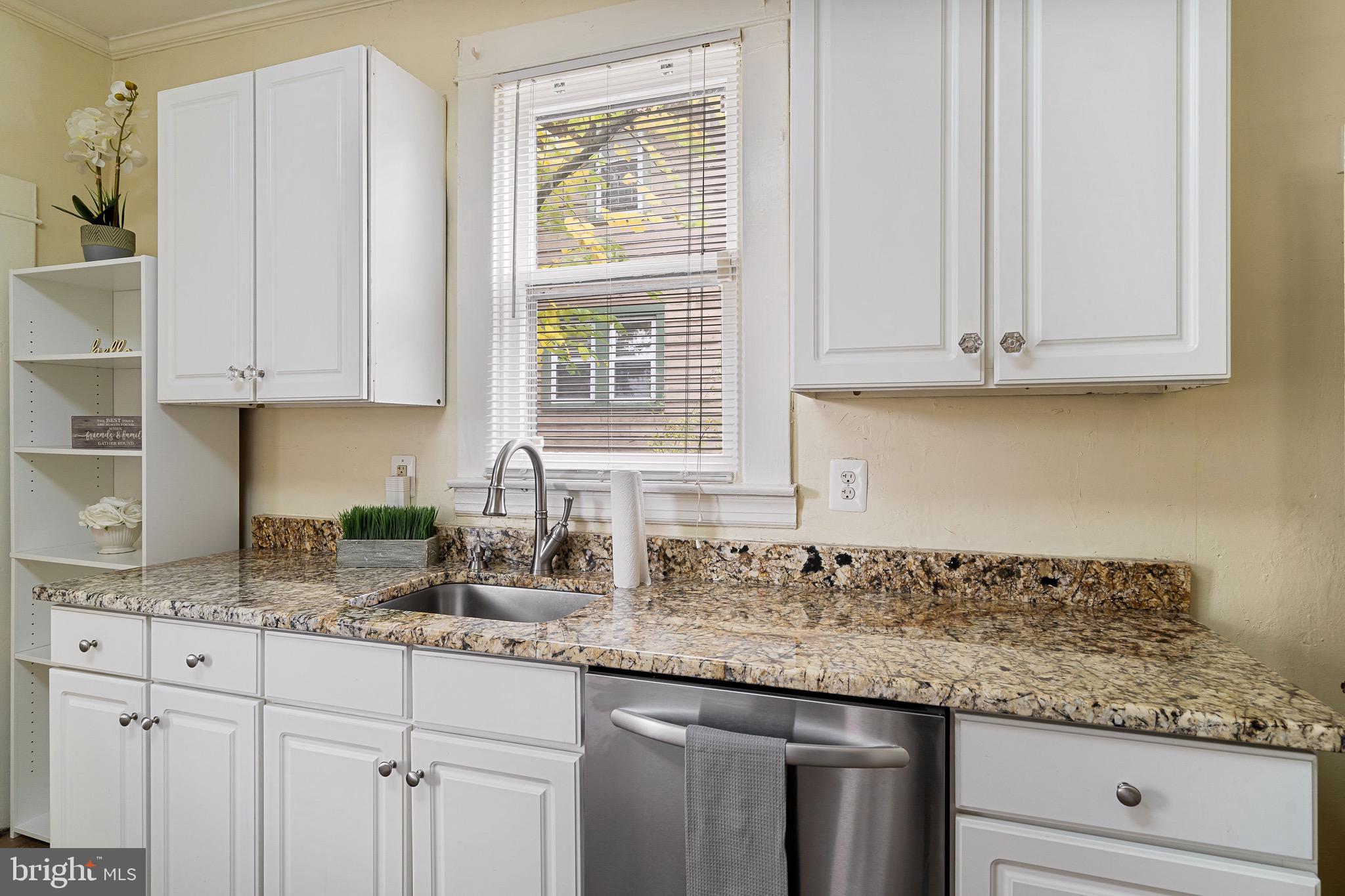 2703 Cheswolde Road Baltimore, MD 21209 - Photo 11 of 24 Gallery Image 11