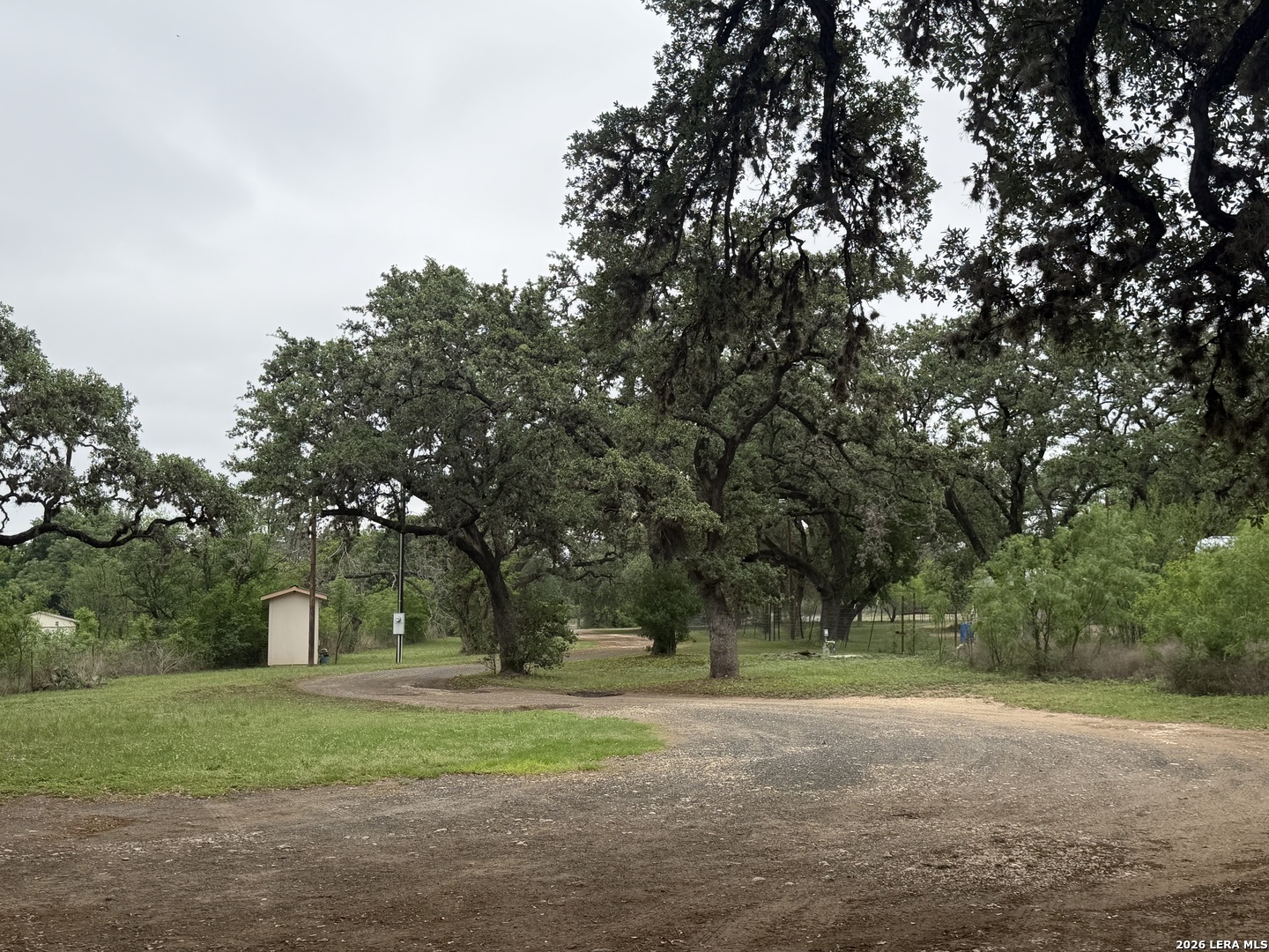 6197 Ranch Road 1120 Rio Frio, TX 78879 - Photo 3 of 25