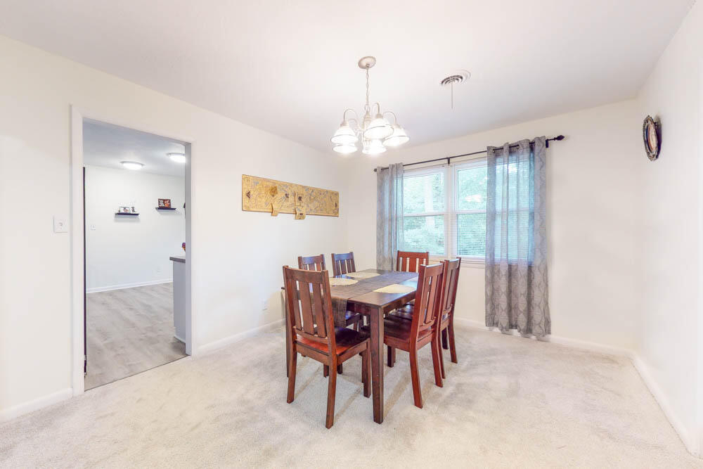 3016 Sterling Road Augusta, GA 30907 - Photo 8 of 20 Dining!