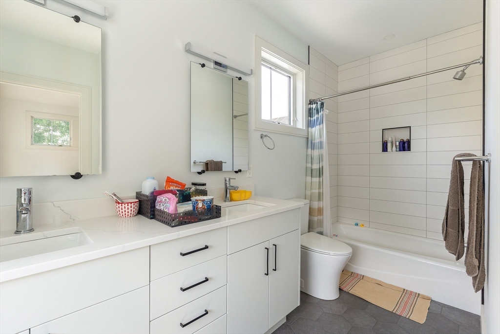 9 Jackson Street, Unit 9 Cambridge, MA 02140 - Photo 15 of 33