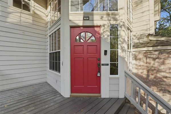 $2,700 | 56 Lakeridge Drive, The Woodlands, TX 77381