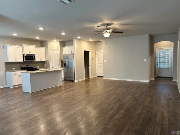 $2,500 | 1254 Meridian Drive, Baton Rouge, LA 70820