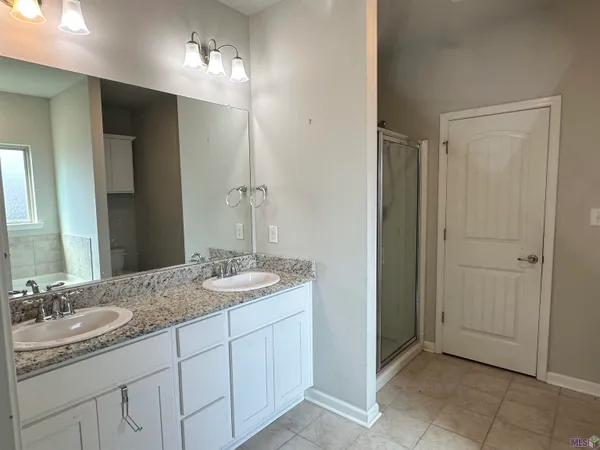 $2,500 | 1254 Meridian Drive, Baton Rouge, LA 70820