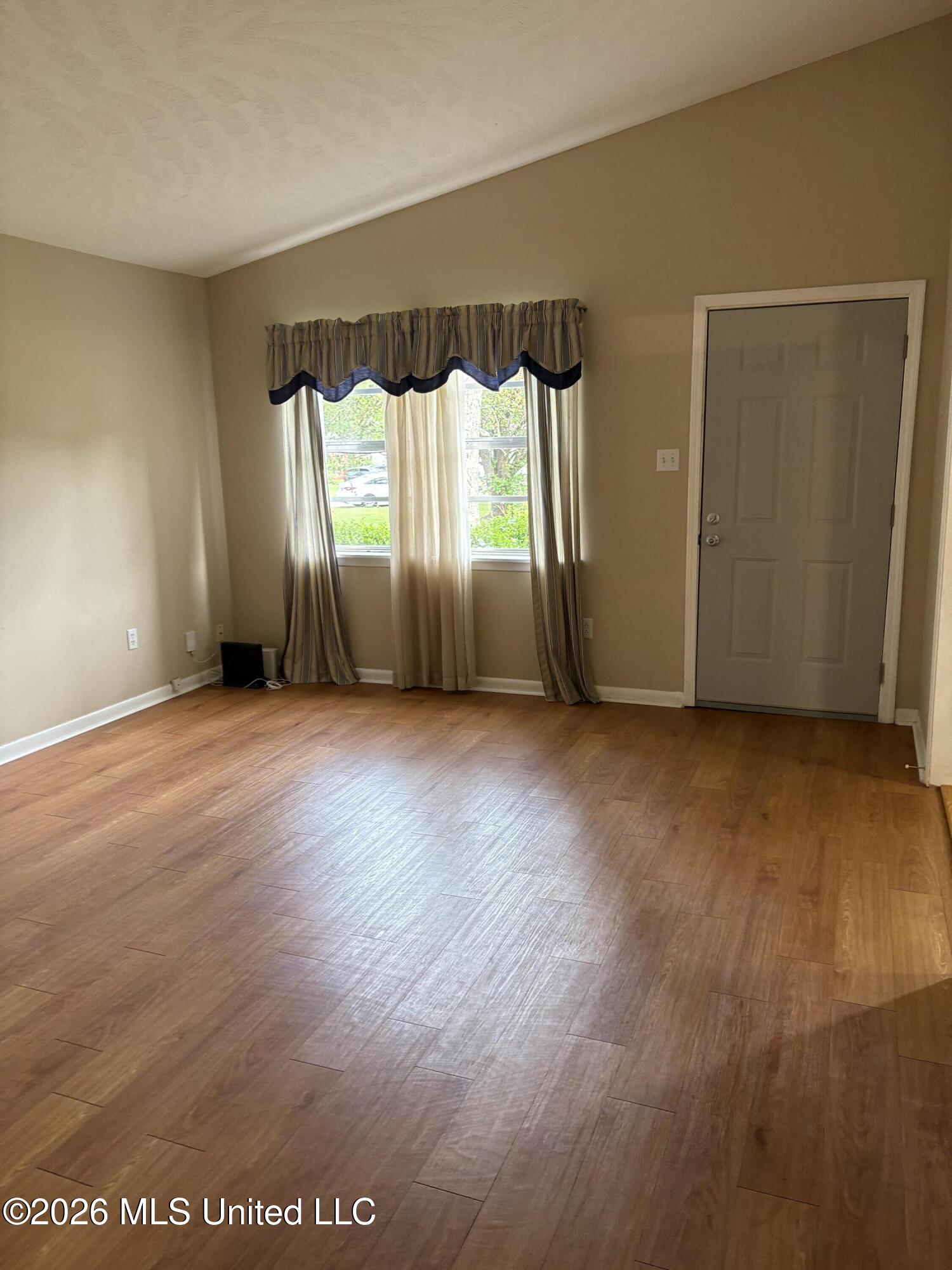 806 Bellevue Street Clinton, MS 39056 - Photo 6 of 12 IMG_8296