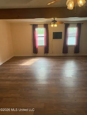 $1,800 | 806 Bellevue Street, Clinton, MS 39056