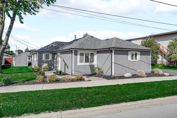 $299,000 | 2606 Walter Zimny Drive, Posen, IL 60469