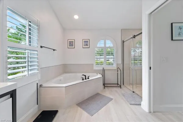 $8,000 | 5192 Lochwood Court, Naples, FL 34112